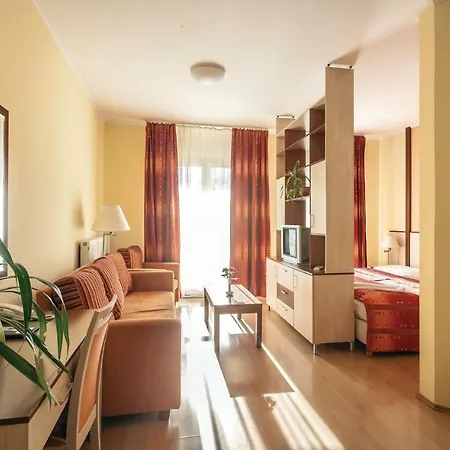 Studio Orszagbiro Utca Apartment Budapest